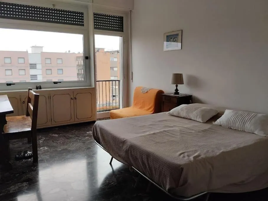 Apartment Alloggio Centrale Comodo Al Mare E Alla Stazione Chiavari