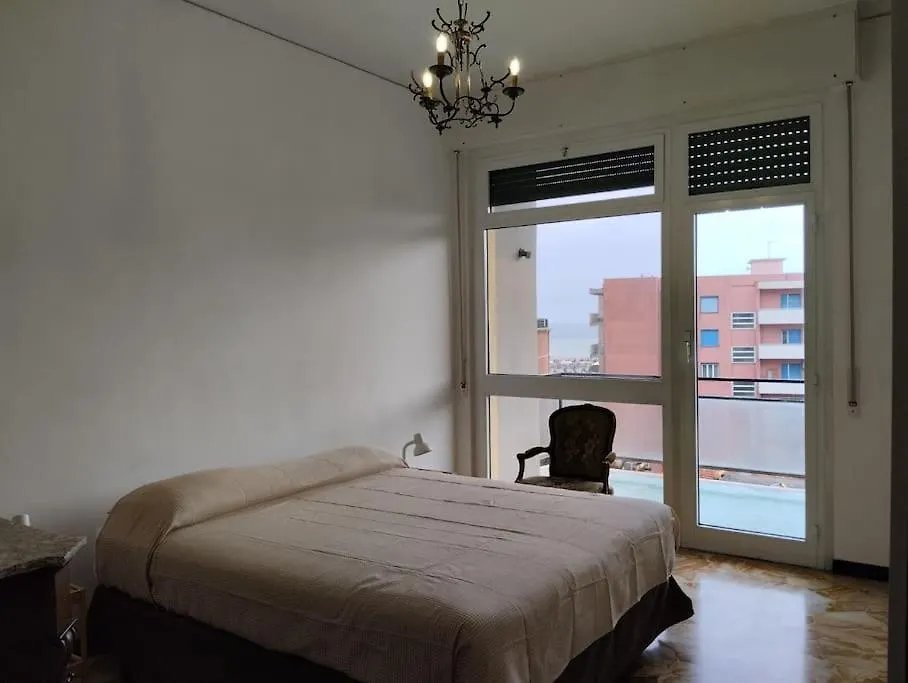Apartment Alloggio Centrale Comodo Al Mare E Alla Stazione Chiavari